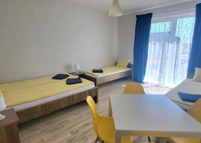 Emada- Goscinne I Studia Homestay szállás Ostrowo